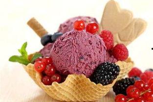 吃瓜娱乐黑色冰激凌,揭秘吃瓜娱乐背后的冰火两重天